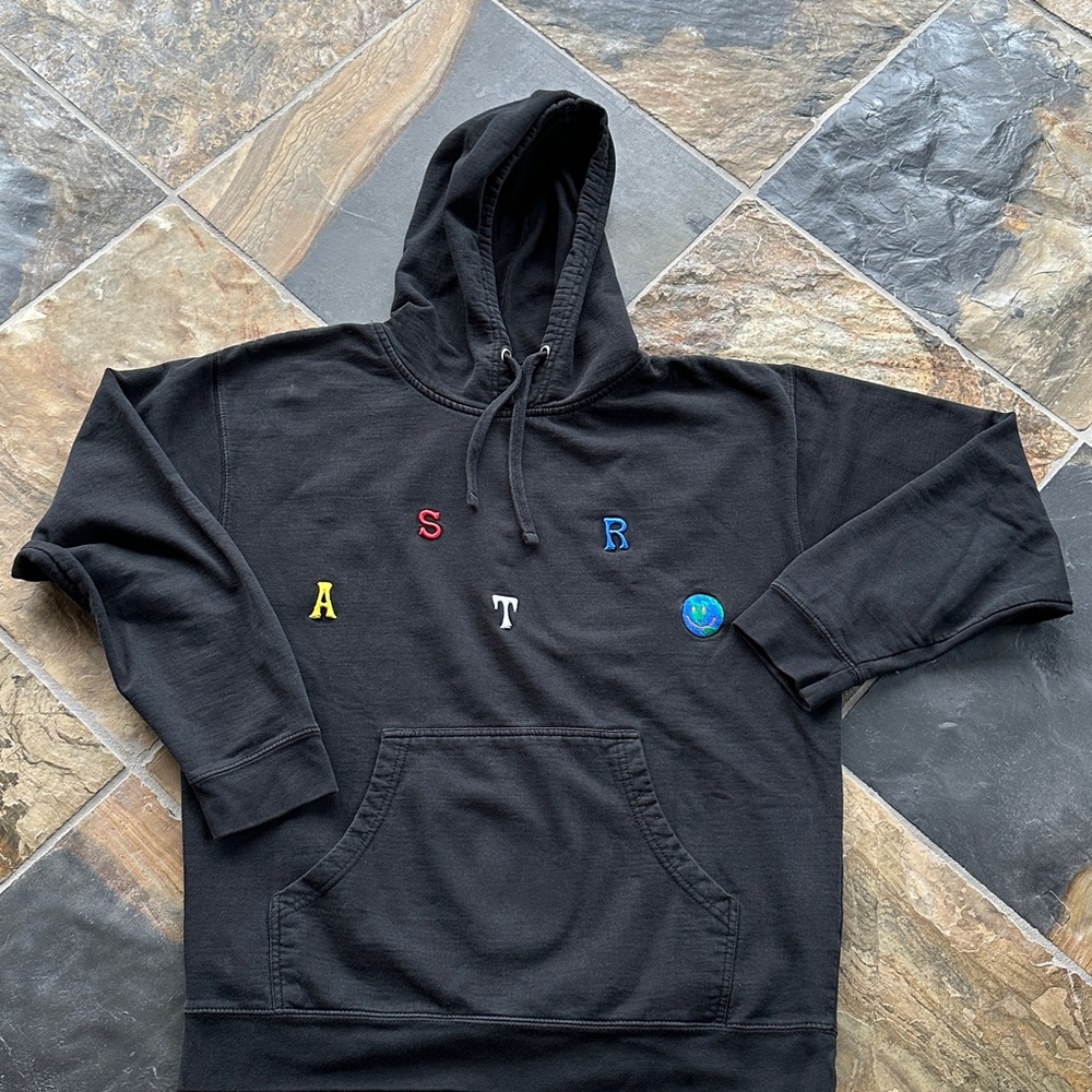 Astro World Black Sweatshirt Hood and Large Pocket Size Large